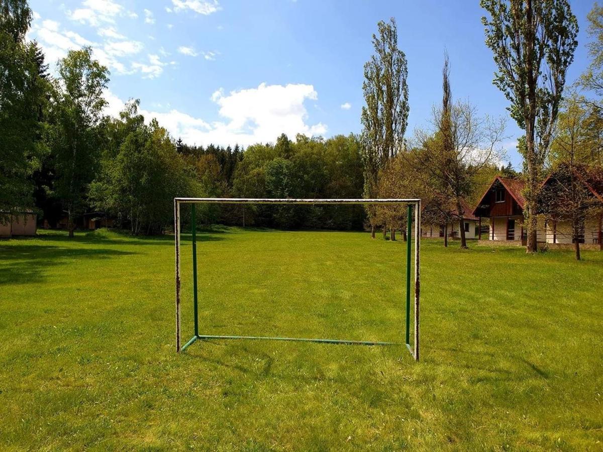 Chatový tábor Malý Ratmírov Exterior foto