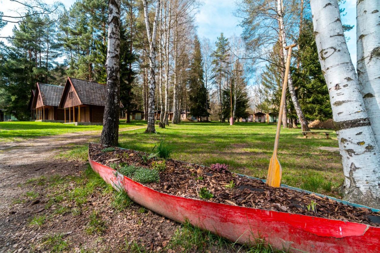 Chatový tábor Malý Ratmírov Exterior foto