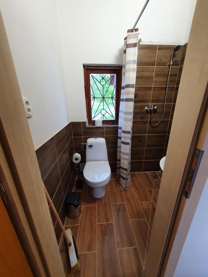 Chatový tábor Malý Ratmírov Exterior foto