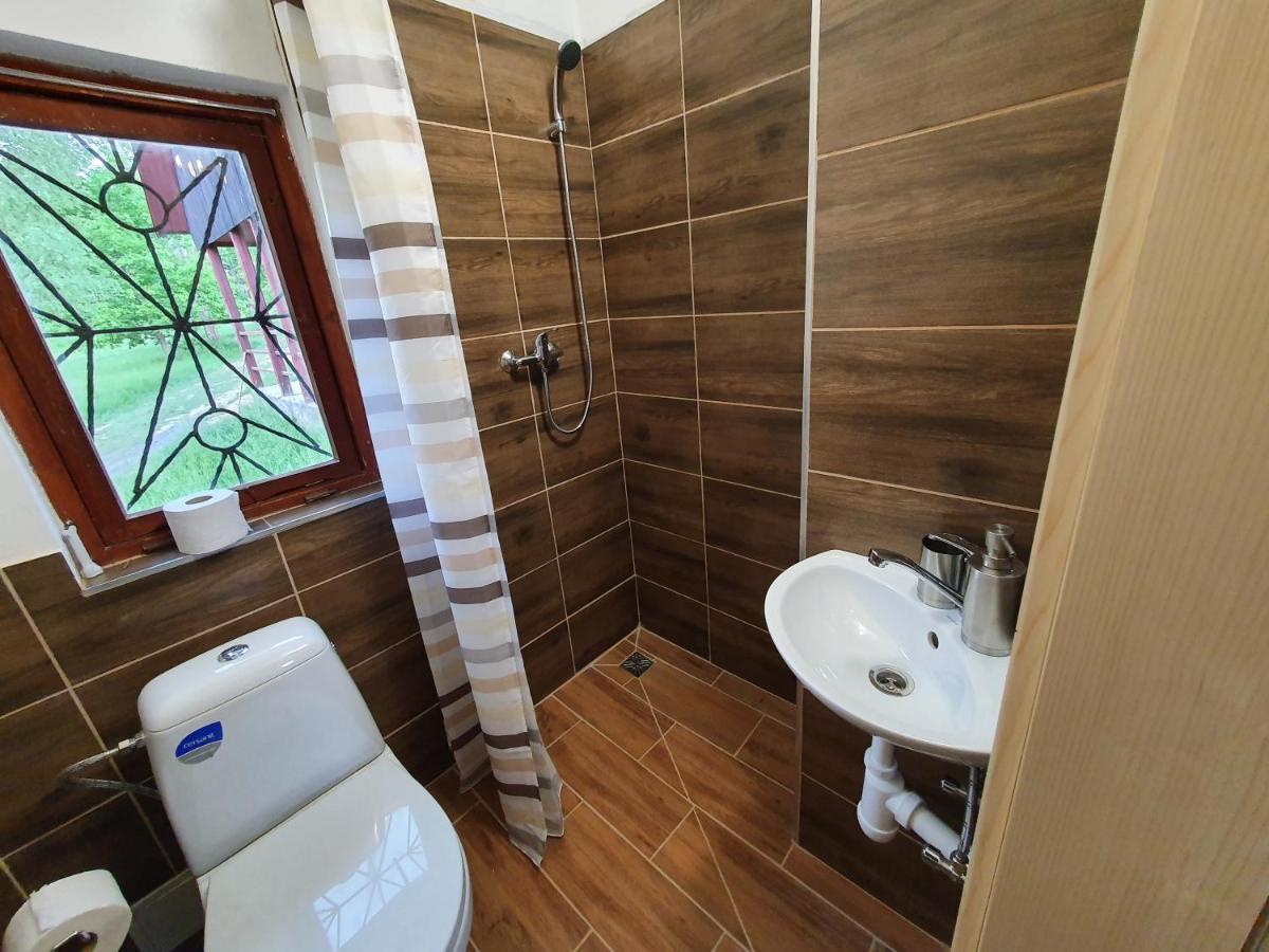 Chatový tábor Malý Ratmírov Exterior foto